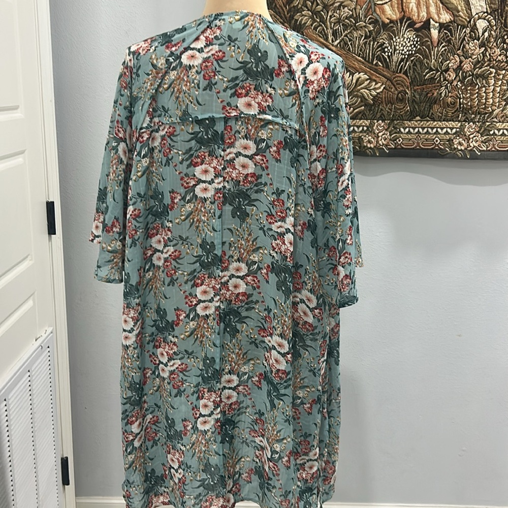 Umgee Floral Green Kimono/Cover Up Women’s Size M/L - Picture 5 of 13